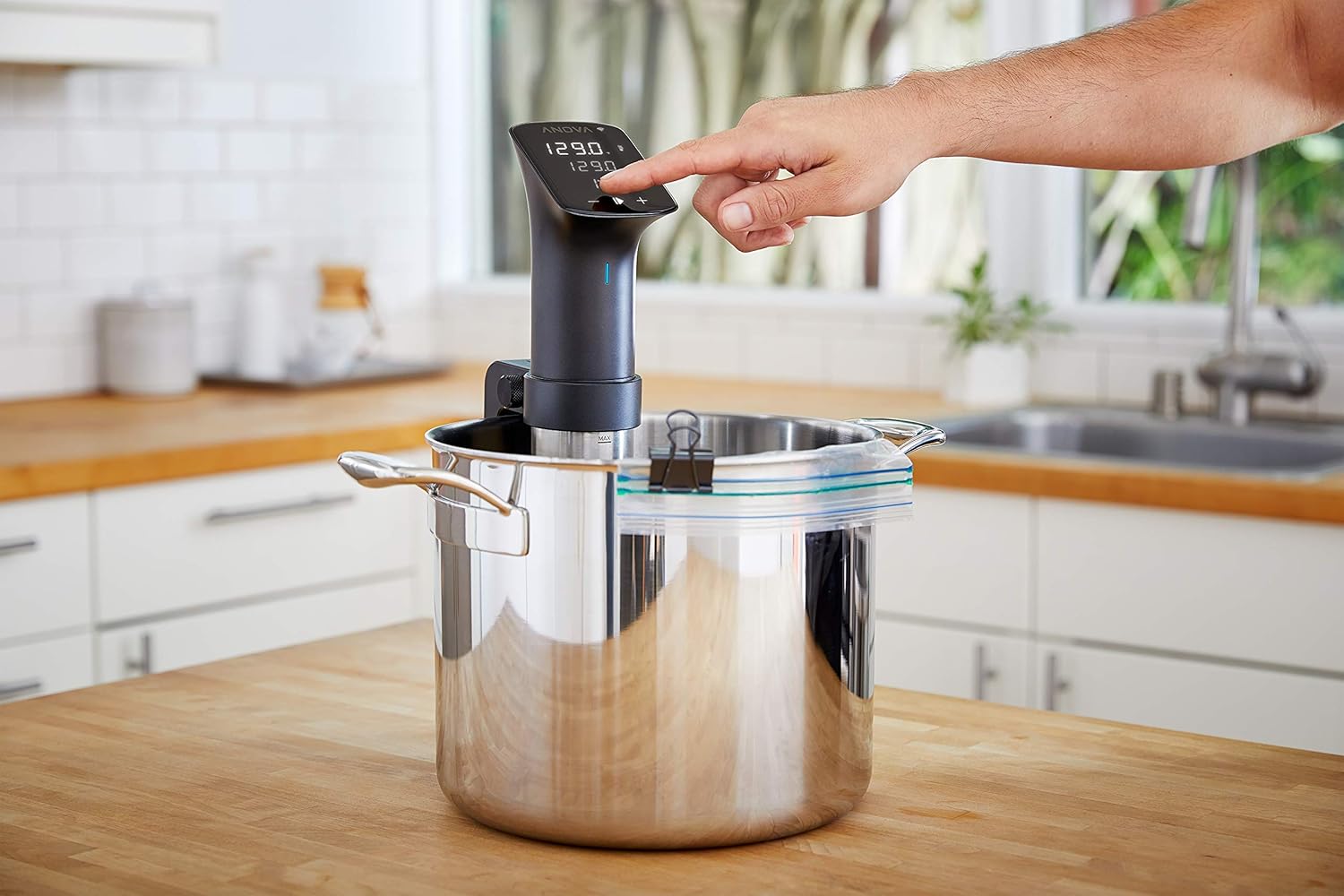 Anova Culinary Sous Vide Precision Cooker Pro, 1200 Watts, Black and Silver