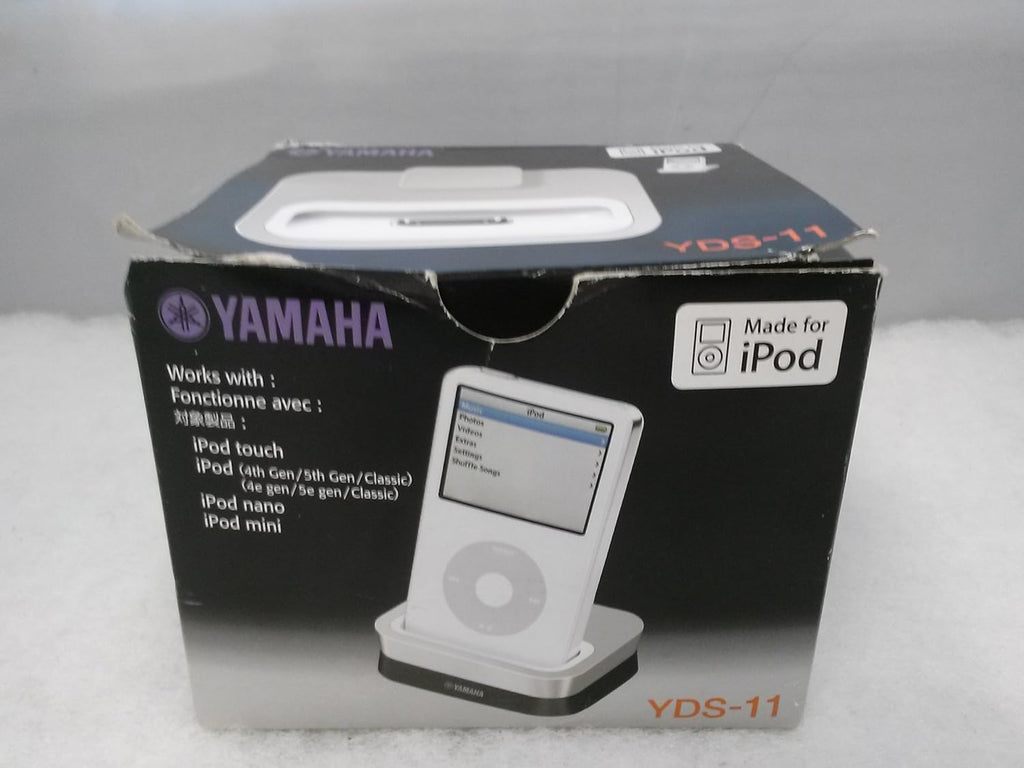 Yamaha YDS-11SL Universal iPod Dock for Select Yamaha Home Theater Receivers (Silver)