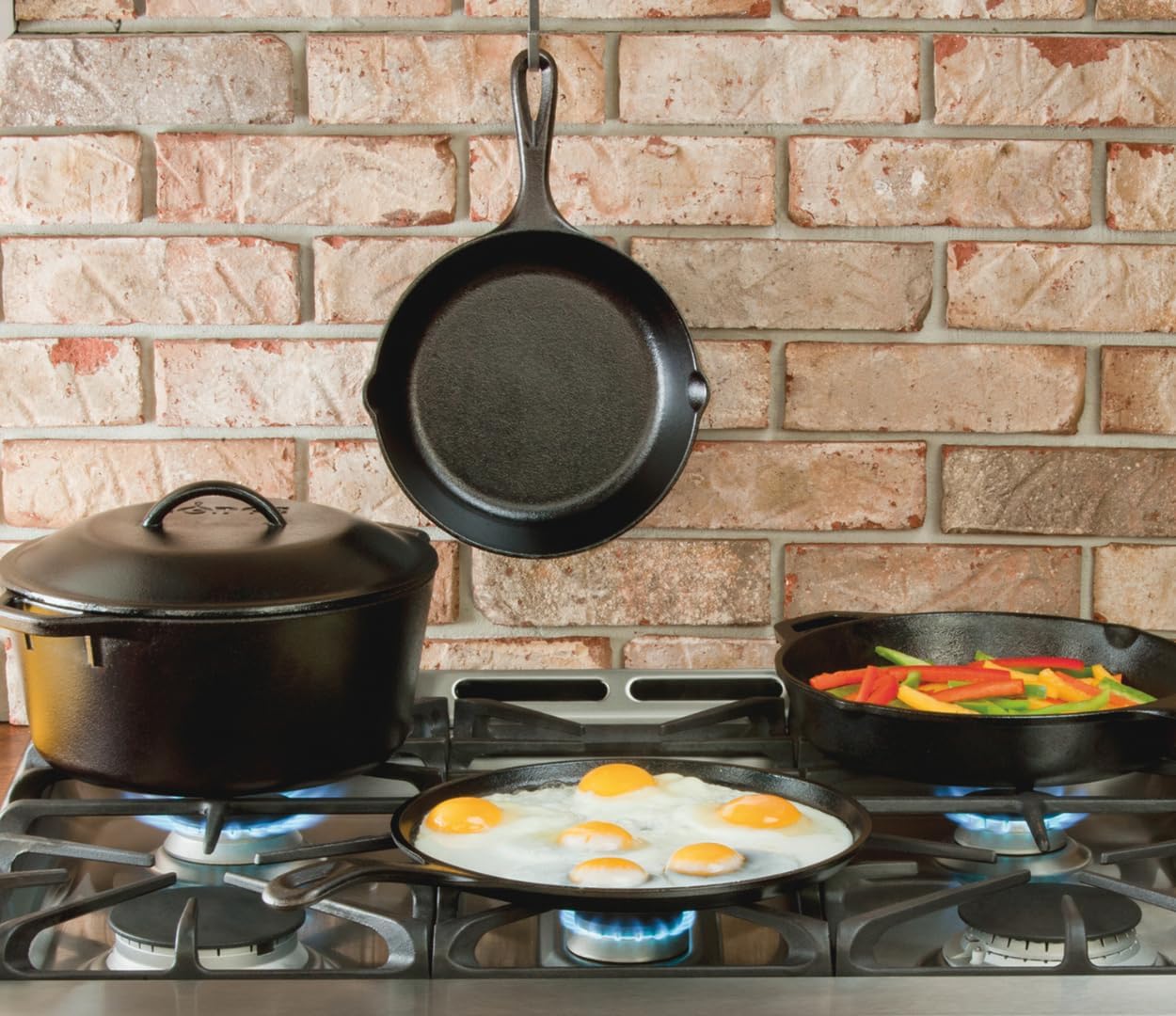 Lodge Cast Iron Set - 5-Piece Set - Pre-Seasoned Kitchen Set - Skillets, Griddle & Dutch Oven Included - PFAS-Free Non-Toxic Cookware