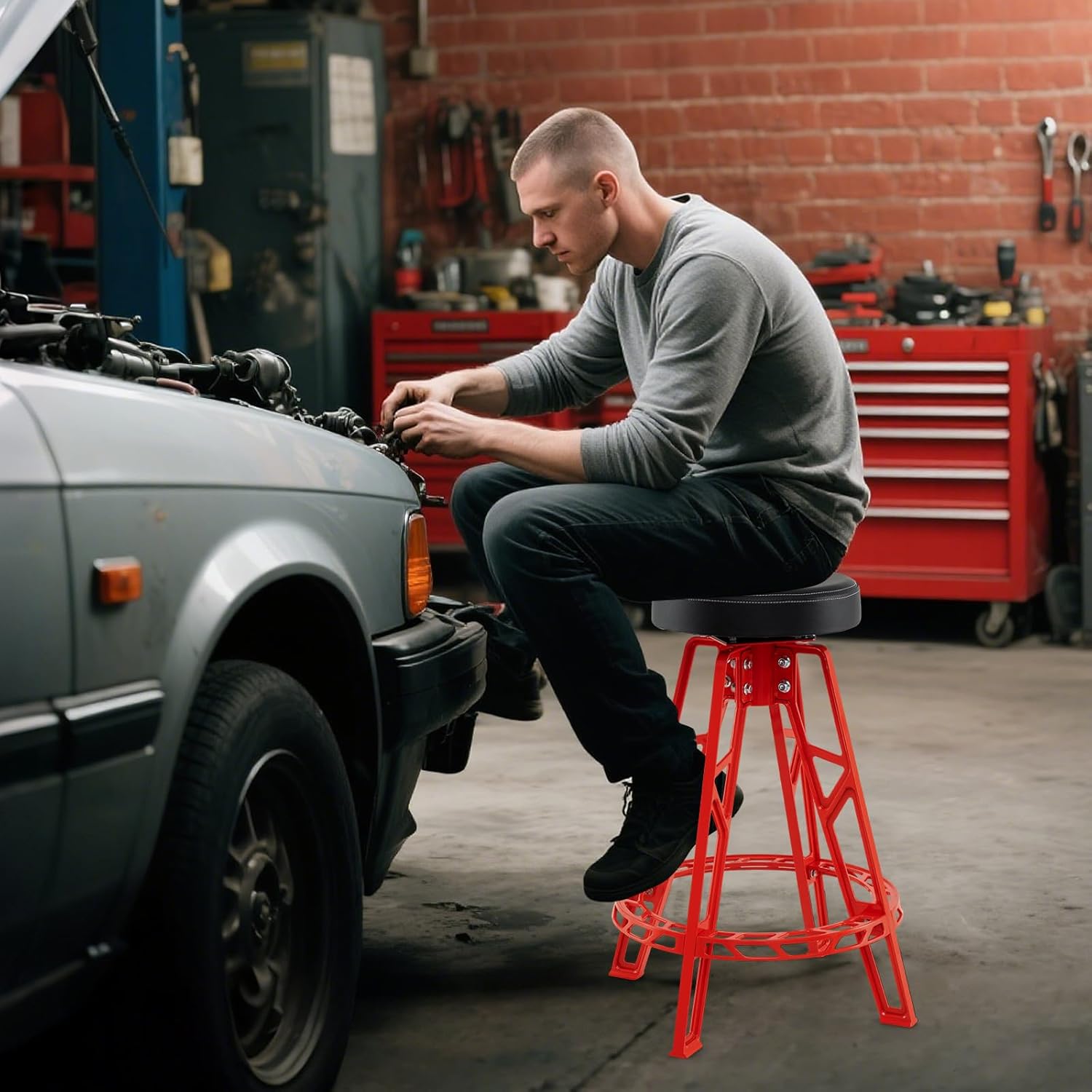 Mechanic Stool, Heavy-Duty Aluminum Garage Barstool with 360° Swiveling Seat & Footrest, Tall Padded Workshop Stool for Tool Room, Auto Repair, 400 LBS Max Load