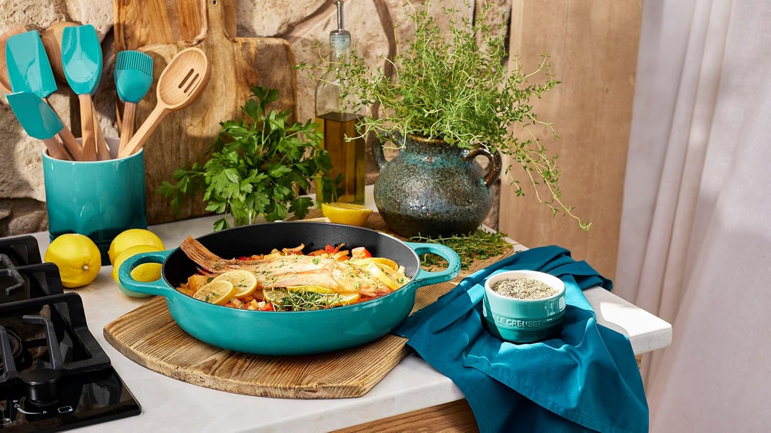 Le Creuset Enameled Cast Iron Signature Everyday Pan, 11", Riviera