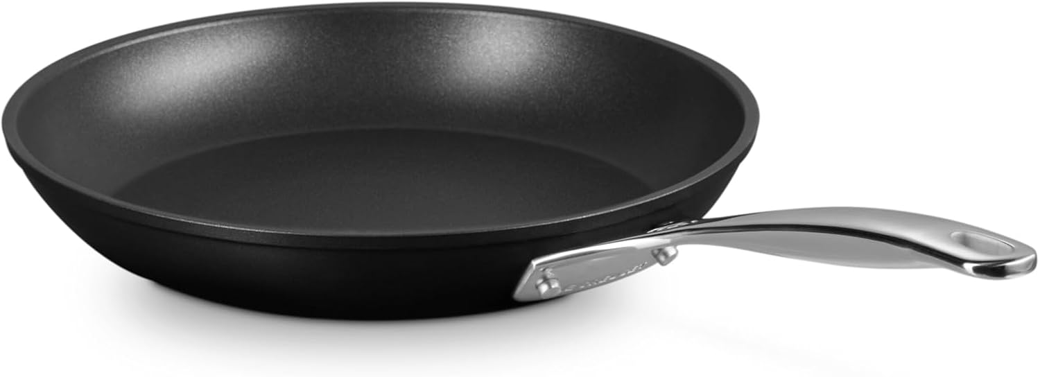 Le Creuset Toughened Nonstick PRO Fry Pan, 10"