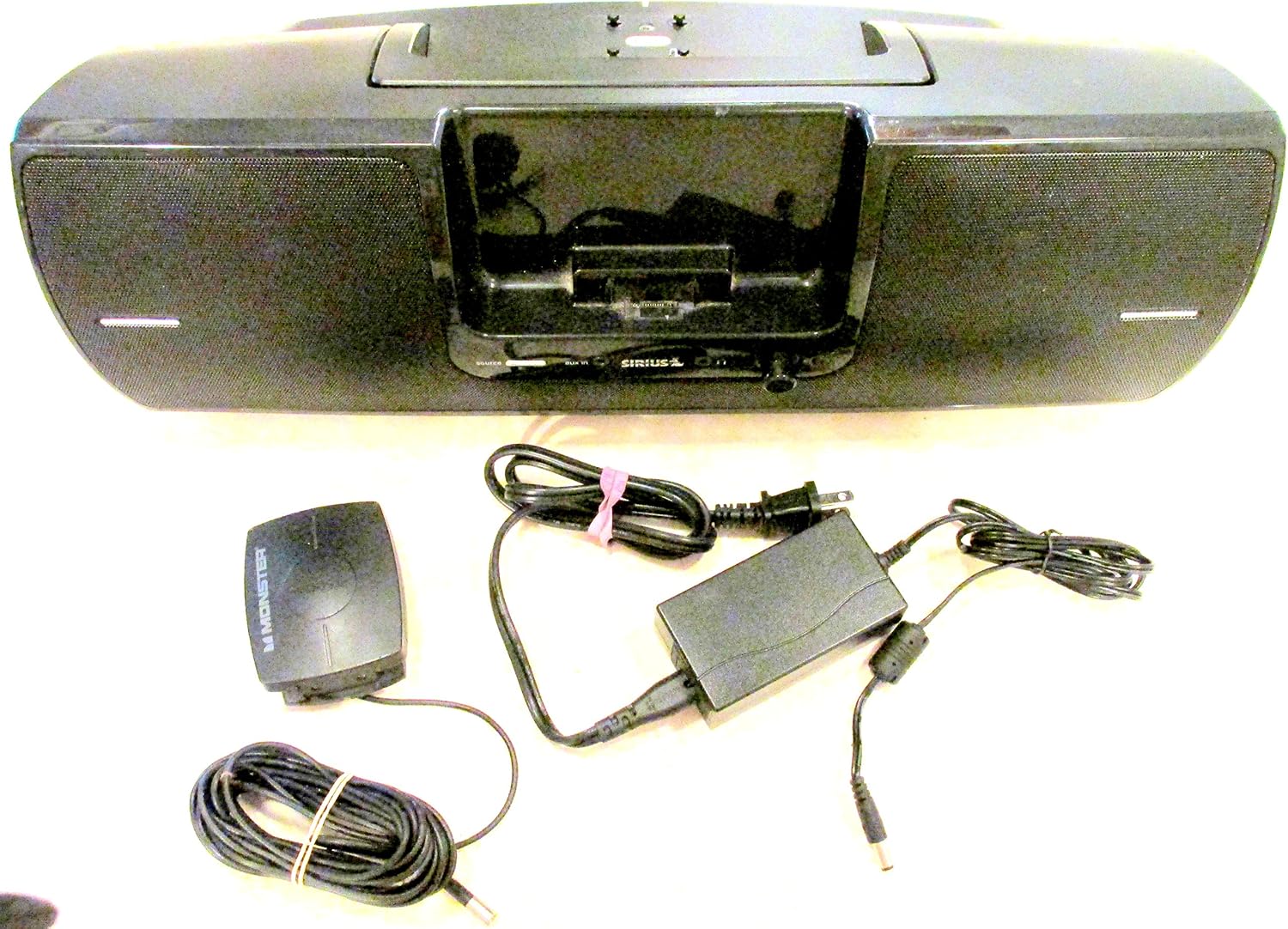 Audiovox Sirius SUBX2 Speaker Dock Portable Sound System -Black