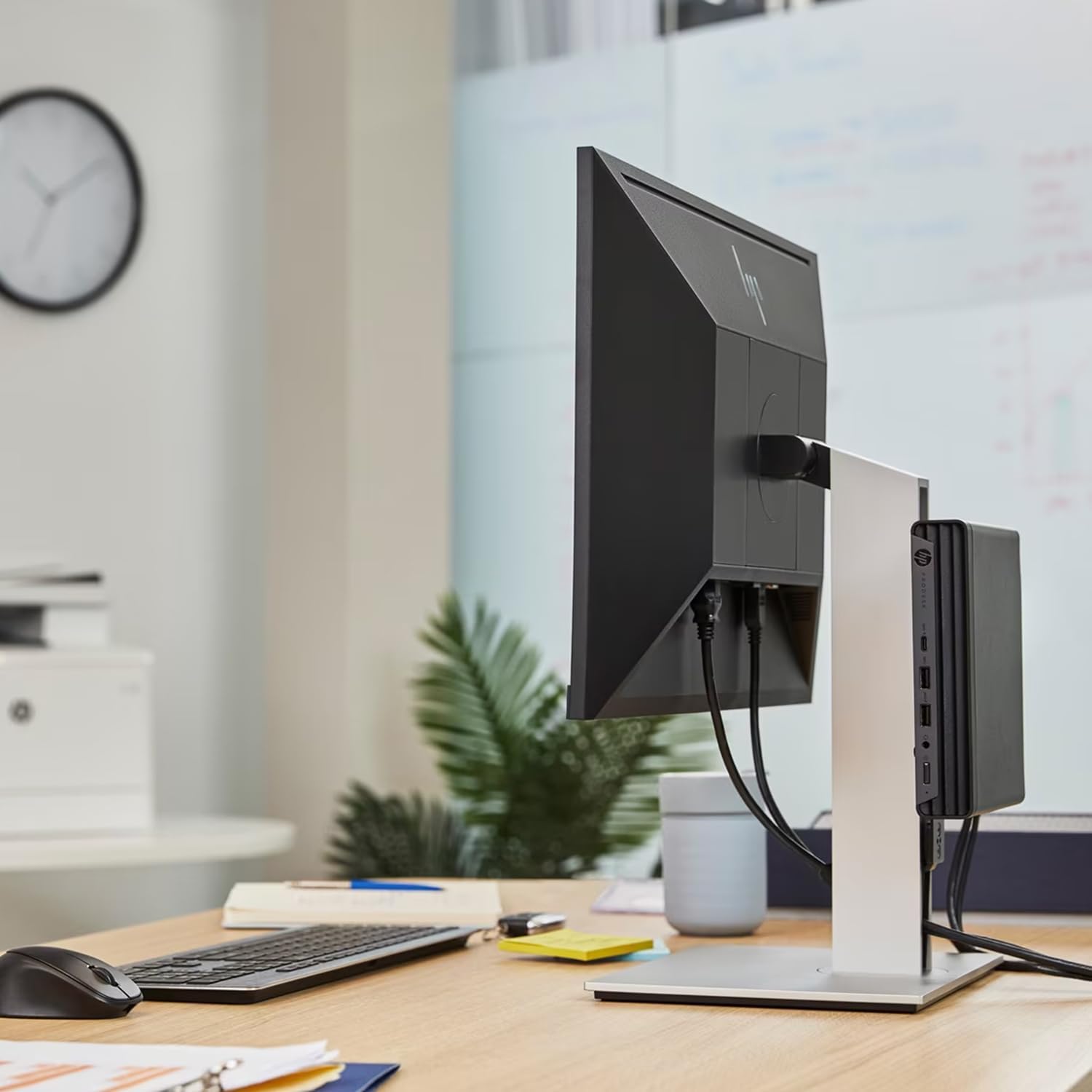 HP ProDesk 400 G9 mini PC, Intel Core i5-12400T, DDR4 RAM, PCIe SSD, Wi-Fi 6, triple display support, Windows 11 Pro
