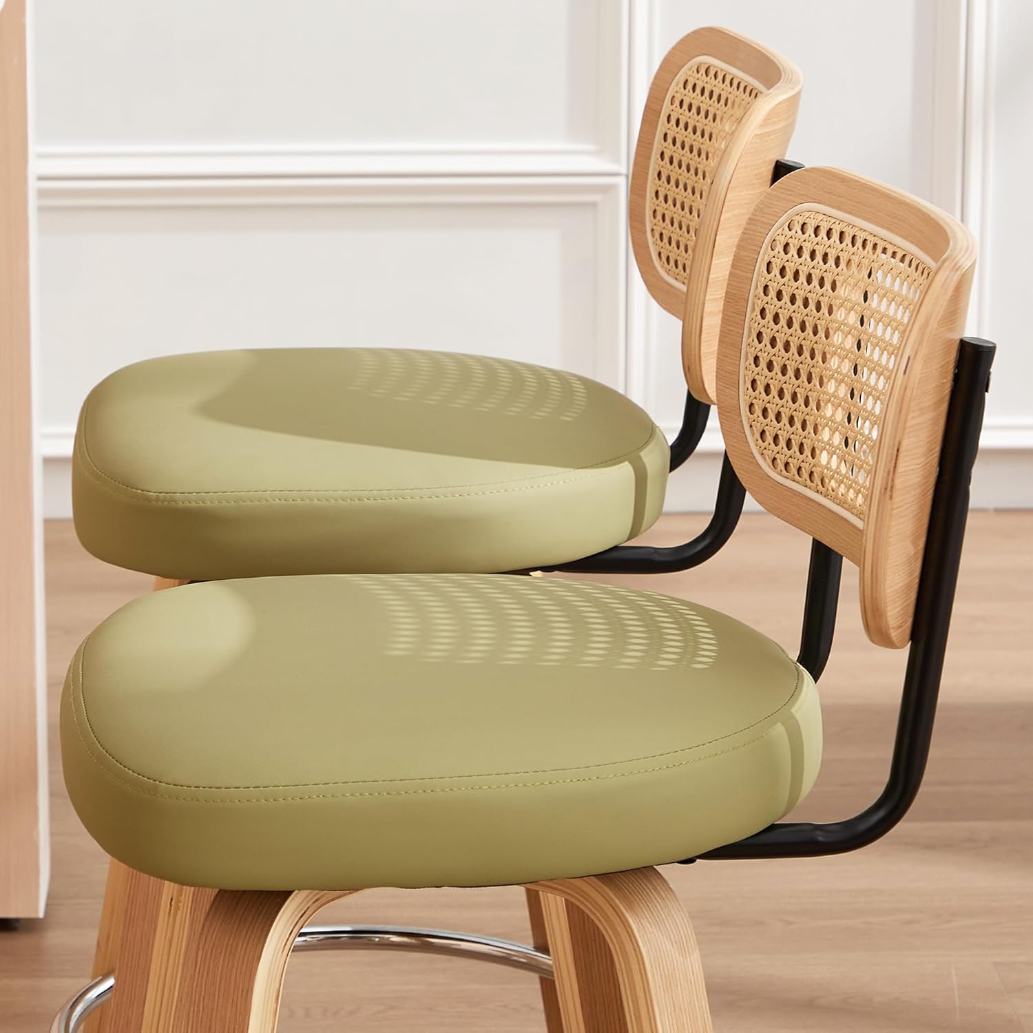 Rattan Bar Stools Set of 2,Upholstered PU Leather, 26'' Counter Height Barstools with Back and Wood Legs,360°Swivel,Mid-Century Modern Bar Stool for Kitchen Island Dining Room and Bar(Grass Green)